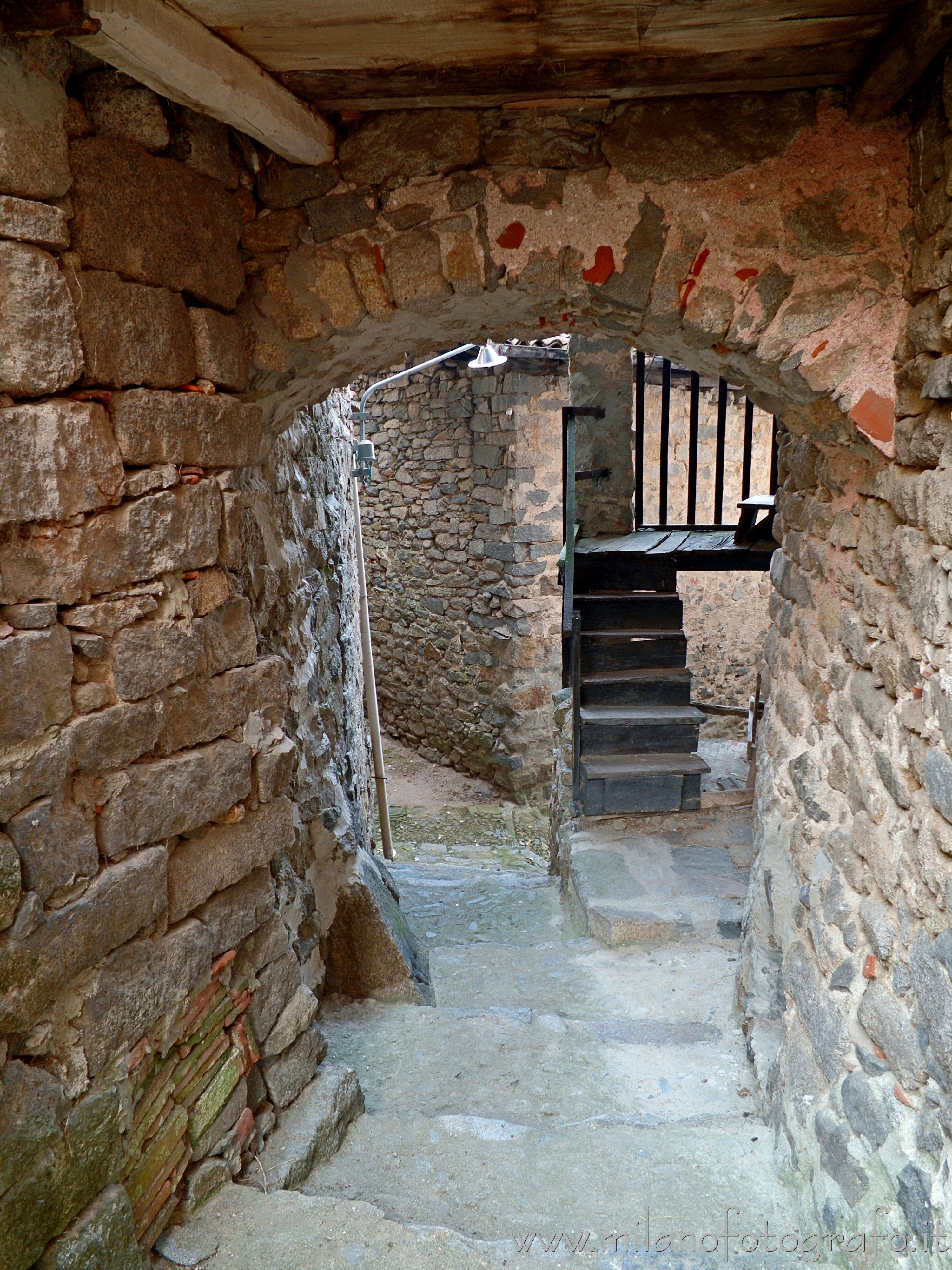 Campiglia Cervo (Biella, Italy) - Narrow passage between the old houses of the fraction Sassaia